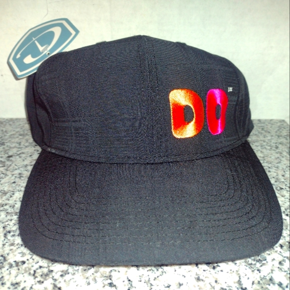 Dunkin Donuts Cap america Hat in Black. New with Tags.